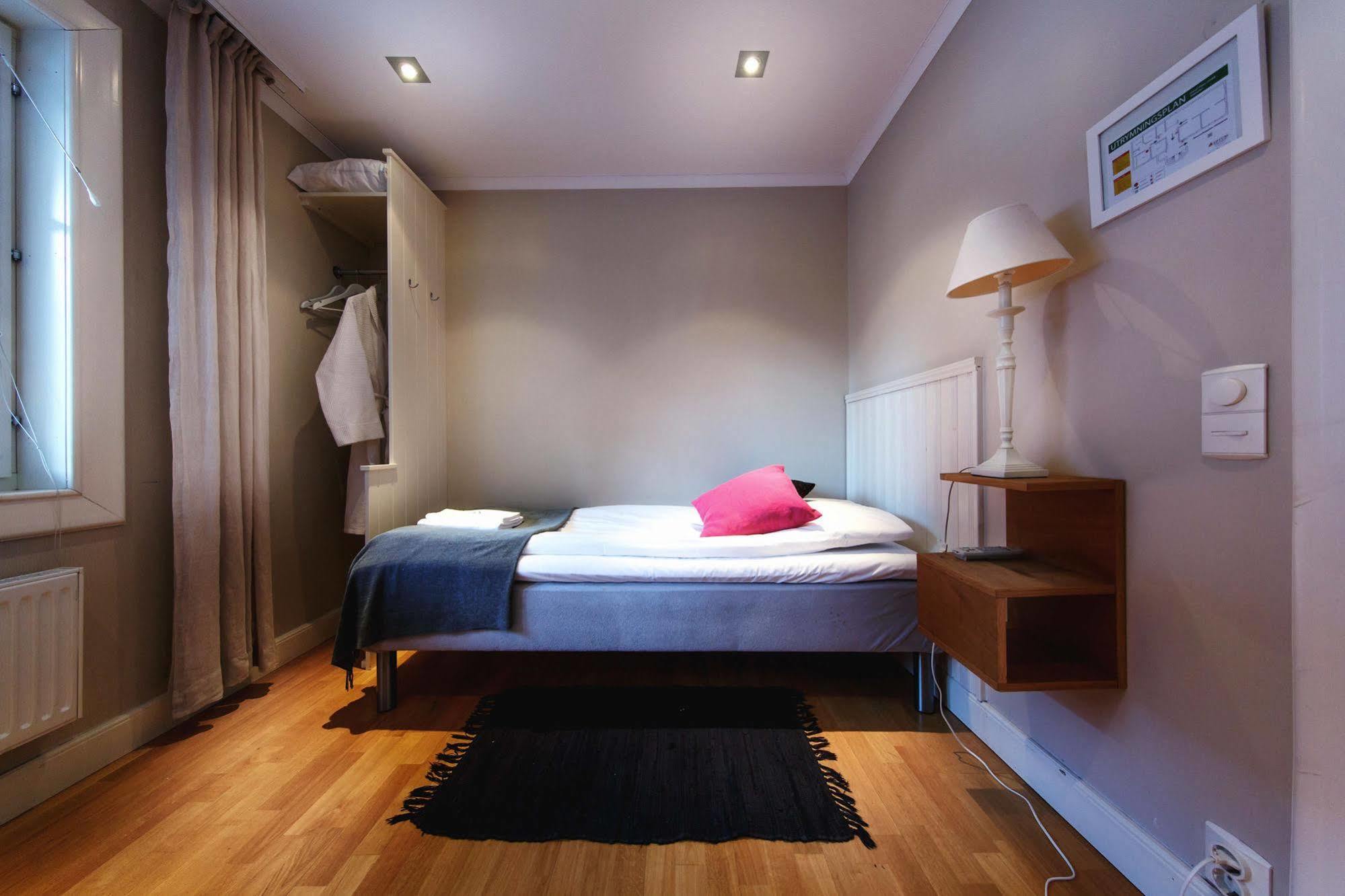 Hotell Pilen Umeå Zewnętrze zdjęcie