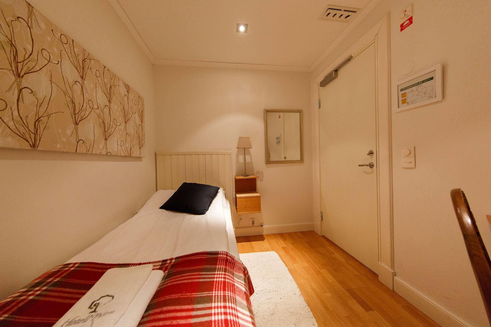 Hotell Pilen Umeå Zewnętrze zdjęcie