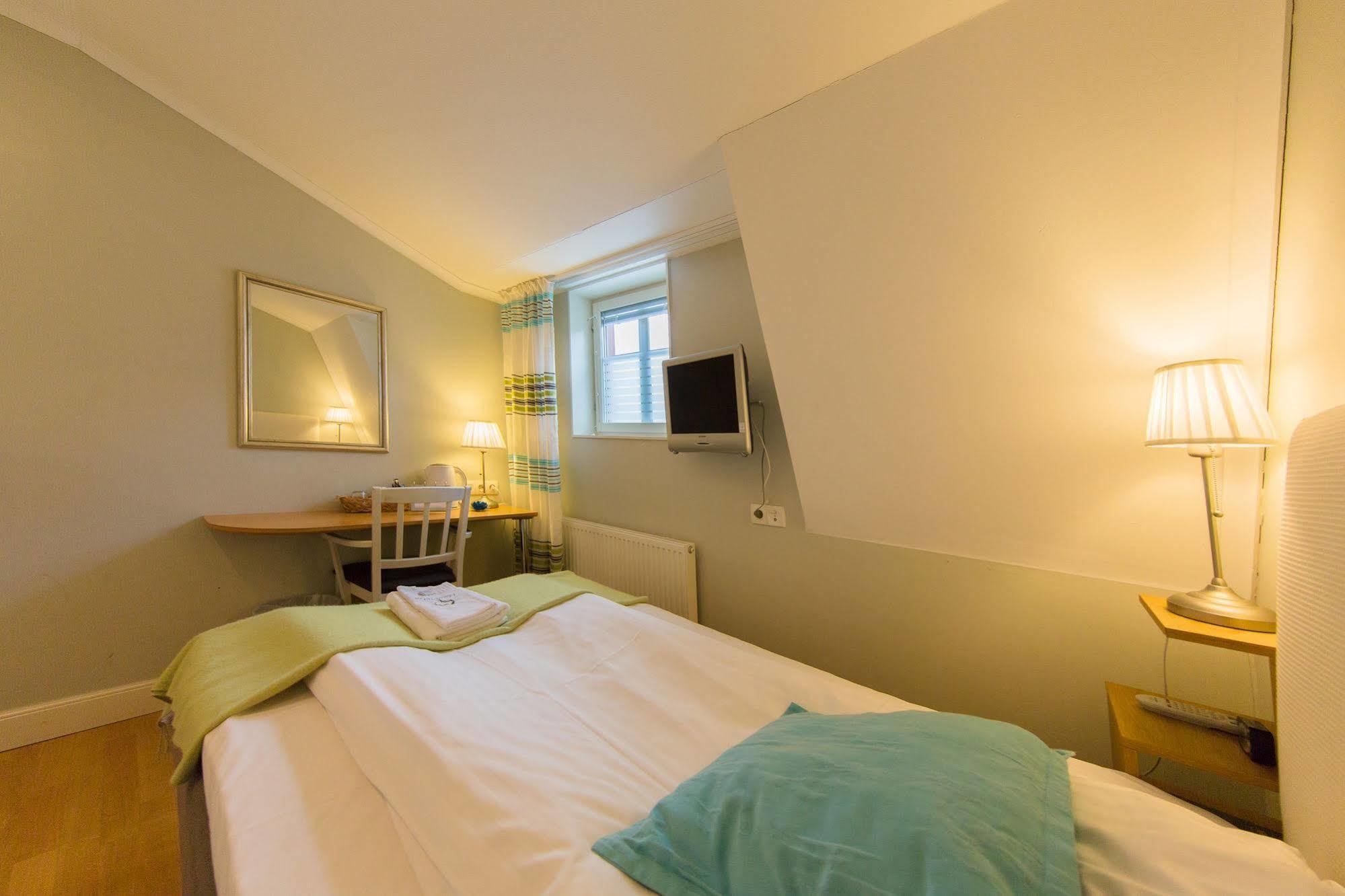 Hotell Pilen Umeå Zewnętrze zdjęcie
